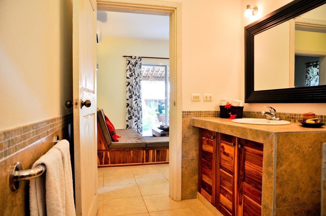 Costa Riki Apartments Playa Santa Teresa  ภายนอก รูปภาพ